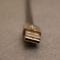 کابل USB به MicroUSB ریمکس مدل Gold Safe and Speed به طول 1متر 